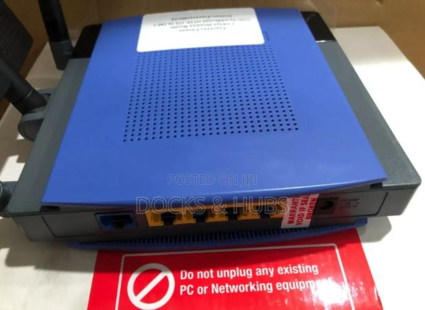 Linksys Wrt300n Wireless-N 4-Port Broadband Router With Mimo photo 7