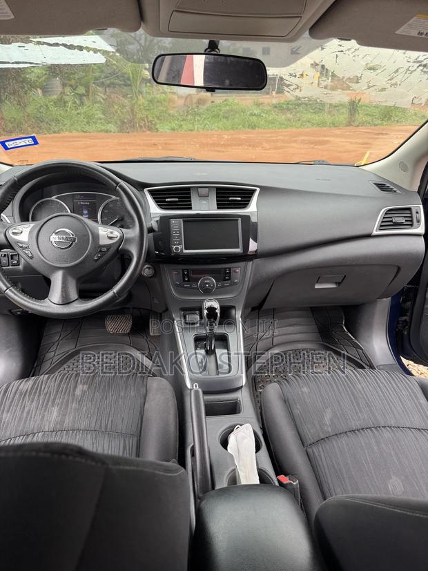 Nissan Sentra SV 2019 Blue