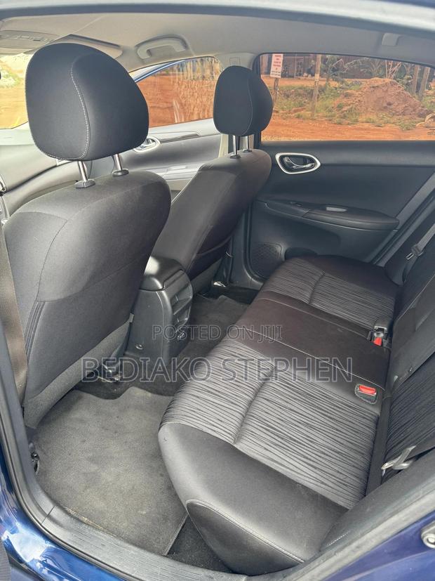 Nissan Sentra SV 2019 Blue