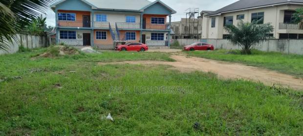 2bdrm Block of Flats in Johnson, Gomoa East for sale · Photo 1