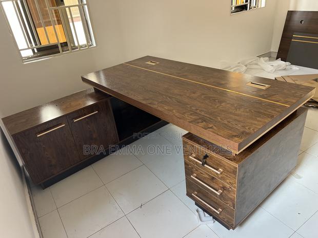 1.8m Mdf L Shape Executive Table · Photo 4