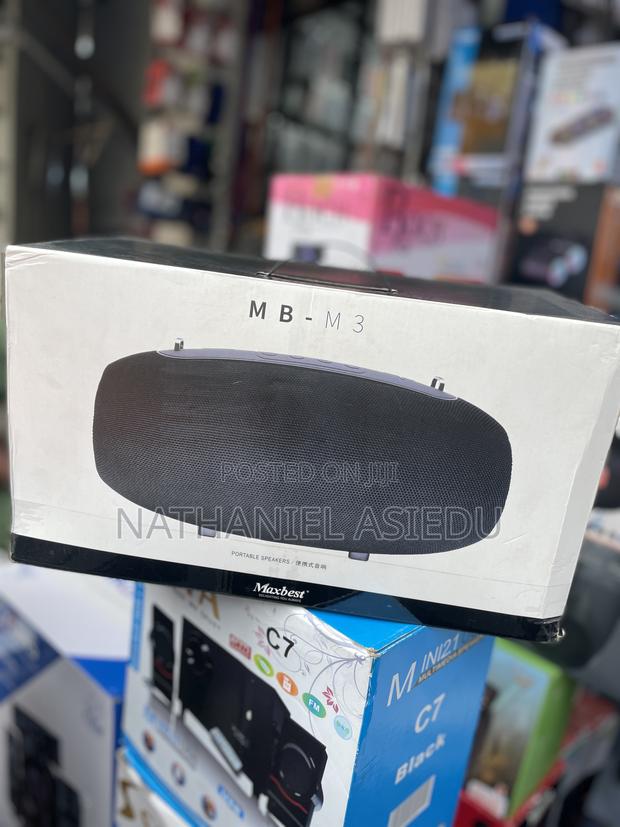 Mb - M3 Portable Waterproof Extra Bass Bluetooth Speaker · Photo 4