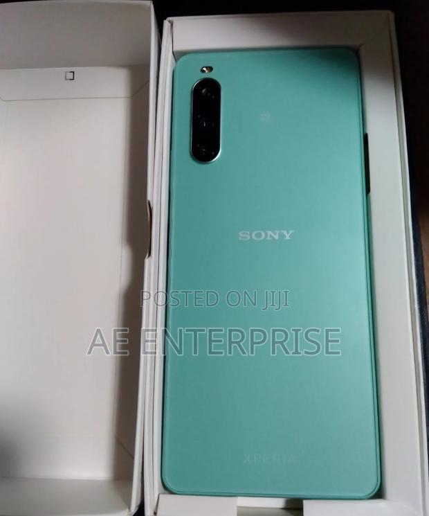 New Sony Xperia 10 IV 128 GB Green