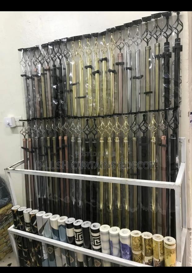 D-Lush Curtains Rods · Photo 1