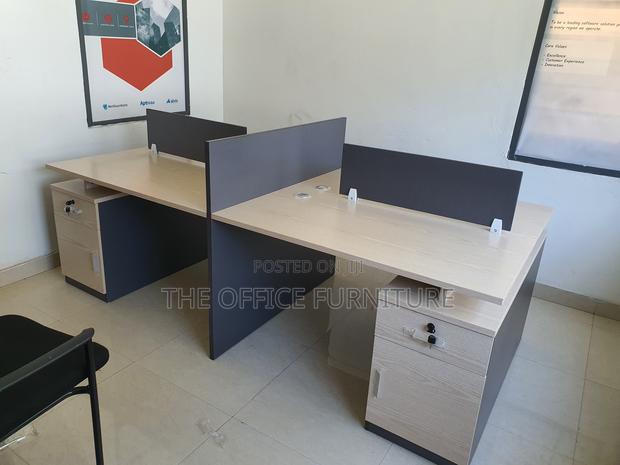 Four(4in1) Office Cubicle · Photo 4