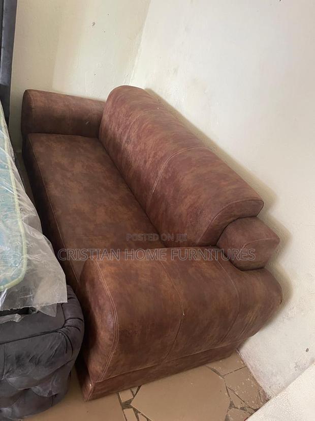 Full Sofa Set Available for Sale