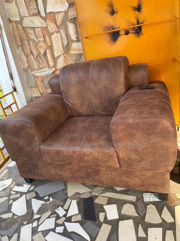 Full Sofa Set Available for Sale photo 3