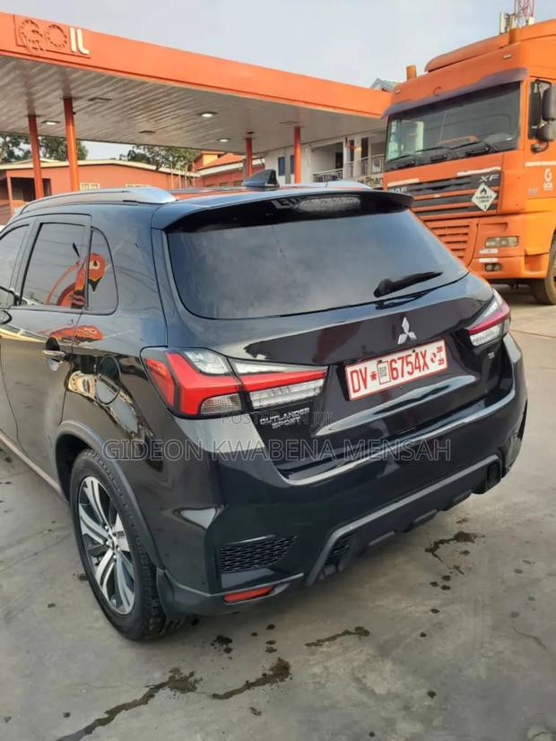 Mitsubishi Outlander Sport SE 2021 Black