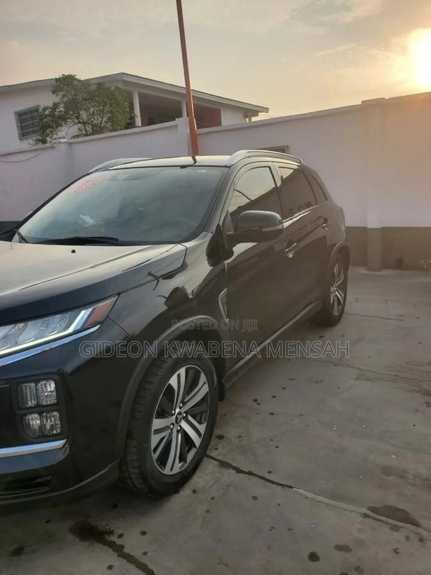 Mitsubishi Outlander Sport SE 2021 Black photo 9