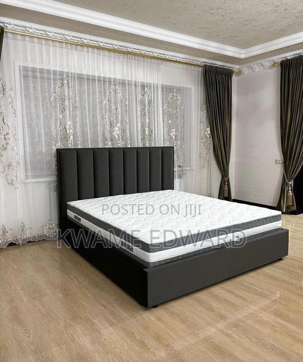 Turkeys Queen Size Bed With Mattress · Photo 2