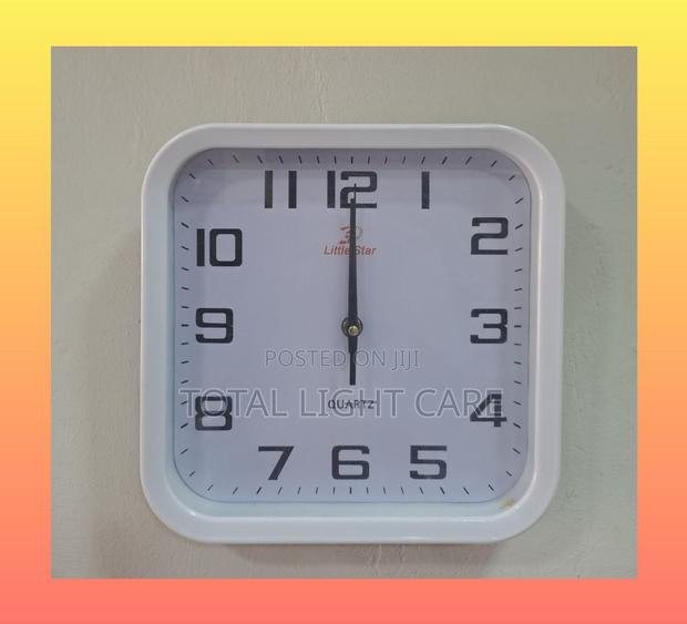 Littlestar Analog Clock · Photo 4