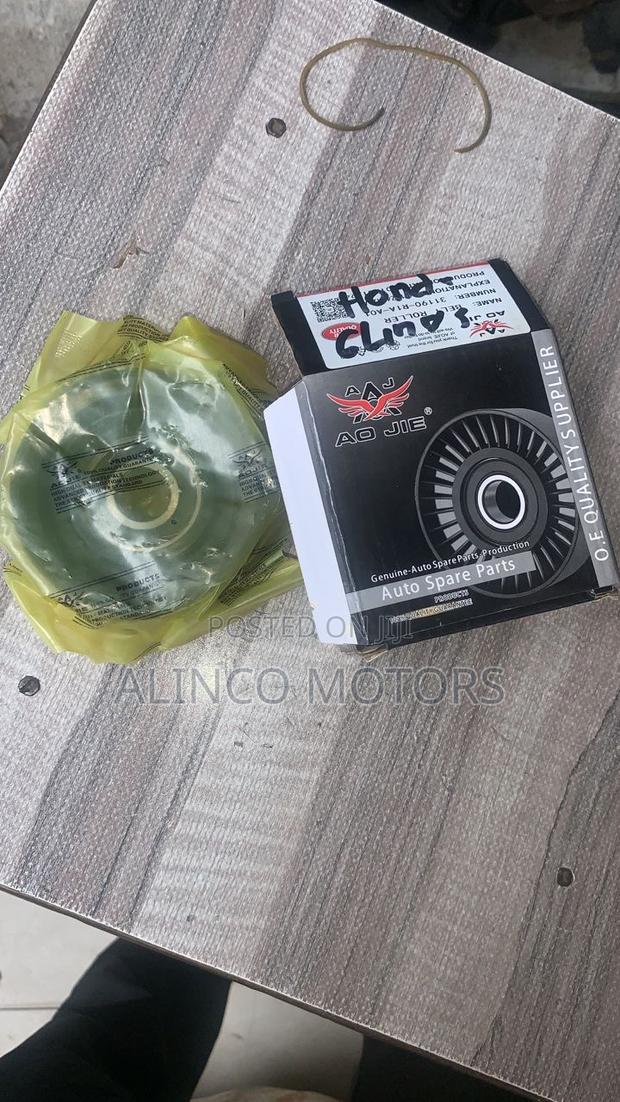 Honda Civic Belt Roller photo 3
