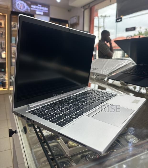 Laptop HP EliteBook 840 G7 16GB AMD Ryzen 5 SSD 256GB · Photo 4