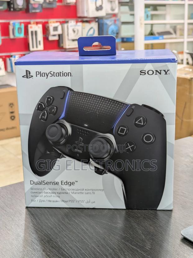 Dualsense Edge Wireless Controller - Limited Black Edition · Photo 3