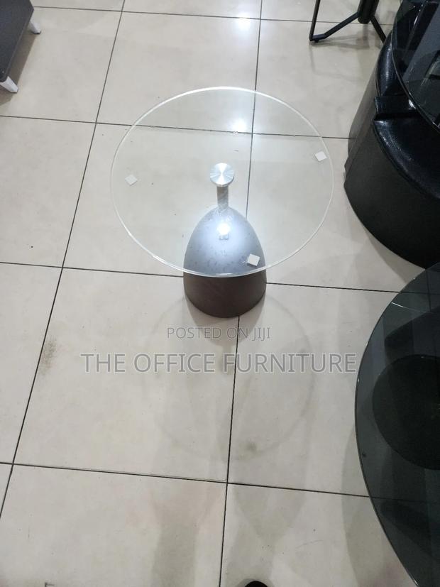 Modern Round Coffee Table photo 3