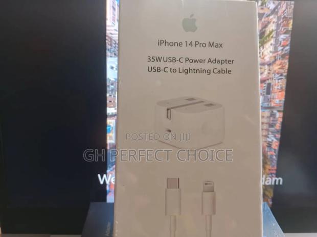 Chargesphere Type C iPhone Fast Charging Charger · Photo 2