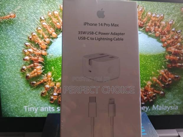 Chargehub Fast Charging Type C iPhone Charger 1 · Photo 1