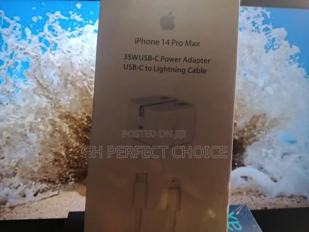 Chargify iPhone Type C Fast Charger · Photo 1