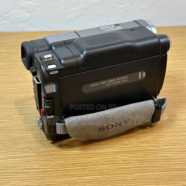 Sony Handycam Trv280 Camcorder Dual Sd Card/Casset Storage photo 4