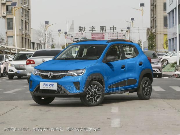 Dongfeng EV EX1 33 kW FWD 2022 Blue photo 3