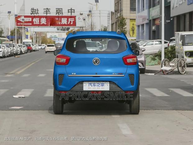 Dongfeng EV EX1 33 kW FWD 2022 Blue photo 5