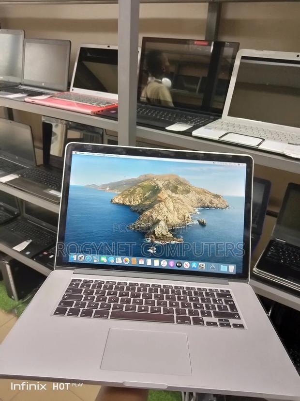 Laptop Apple MacBook Pro 2015 8GB Intel Core i7 SSD 256GB · Photo 3