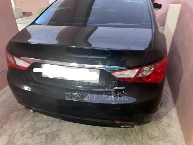 Hyundai Sonata Limited 2.0T Sedan (2.0L 4cyl 6A) 2013 Black