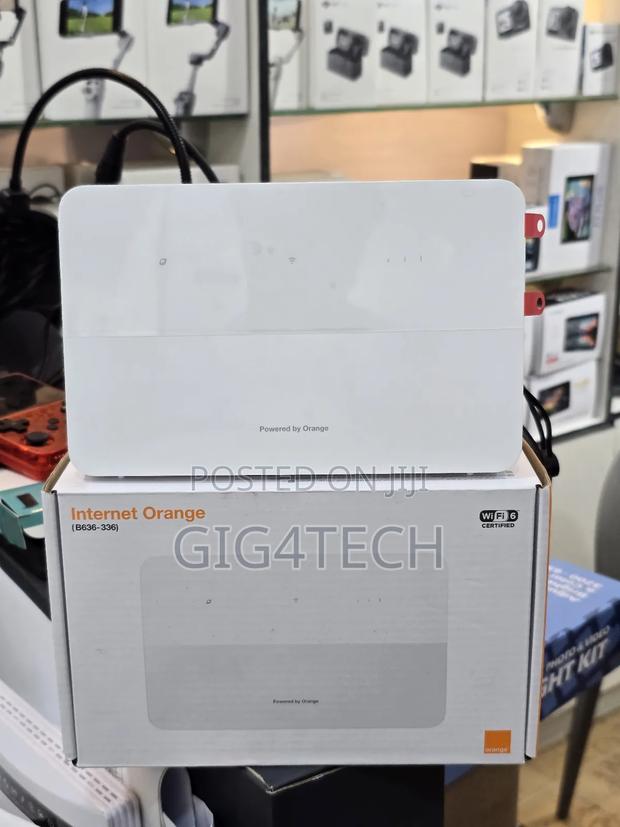 Huawei Flybox Cat 13 4g Dual Band Router · Photo 4