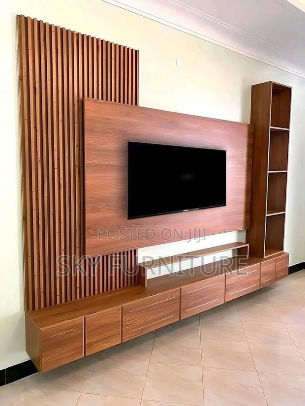 Backsaver Wall Unit · Photo 2