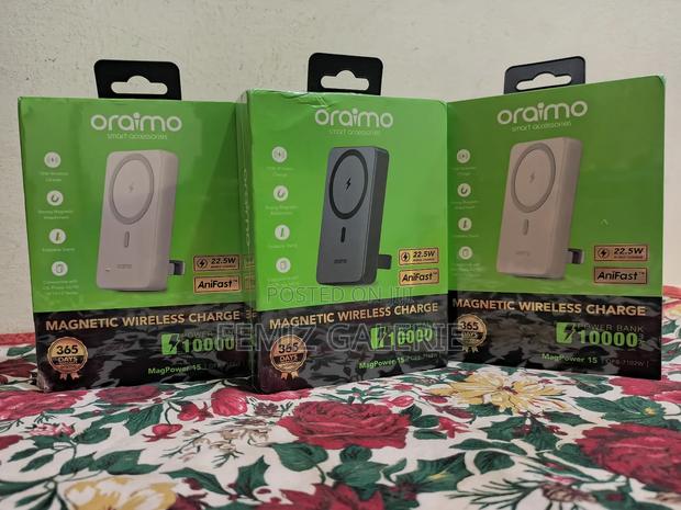 Oraimo Magpower 15 10000mah Wireless and Wired Power Bank · Photo 4