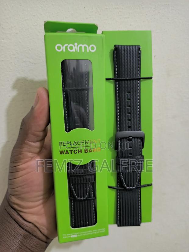 Oraimo Watch Strap 34 Cow Leather Carbon Fiber Pattern Strap · Photo 3