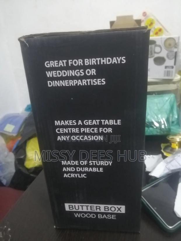 Cake Dome / Butter Box photo 7