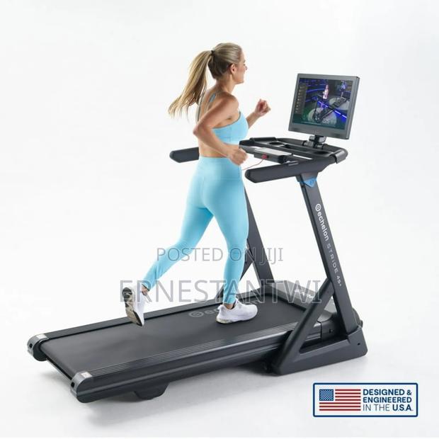 Fully Digital Echelon Treadmill With a Wide Screen From Uk