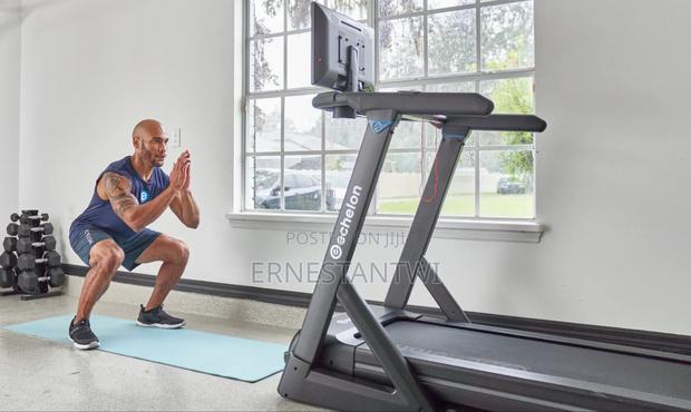 Fully Digital Echelon Treadmill With a Wide Screen From Uk photo 3