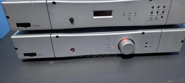 Rega Mira and Turner High End Hi-Fi Integrated Amplifier · Photo 4