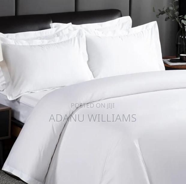 Luxury Ultra Soft Pure Cotton Bedsheets Set ( 6pcs Set) · Photo 2