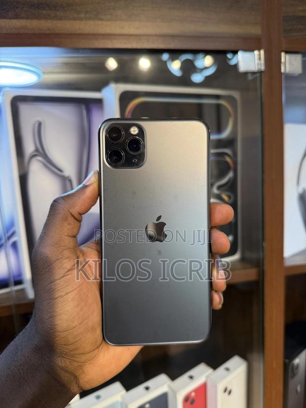 Apple iPhone 11 Pro Max 64 GB Black