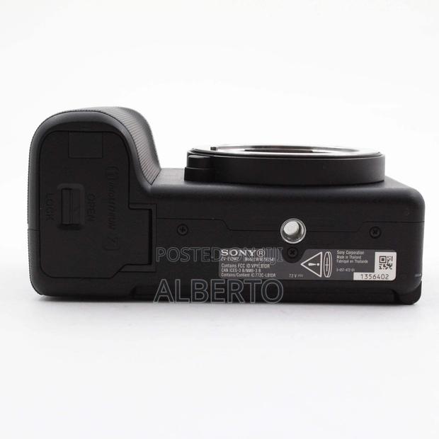 Sony Zv-E10 Ii Mirrorless Camera (Black) photo 10