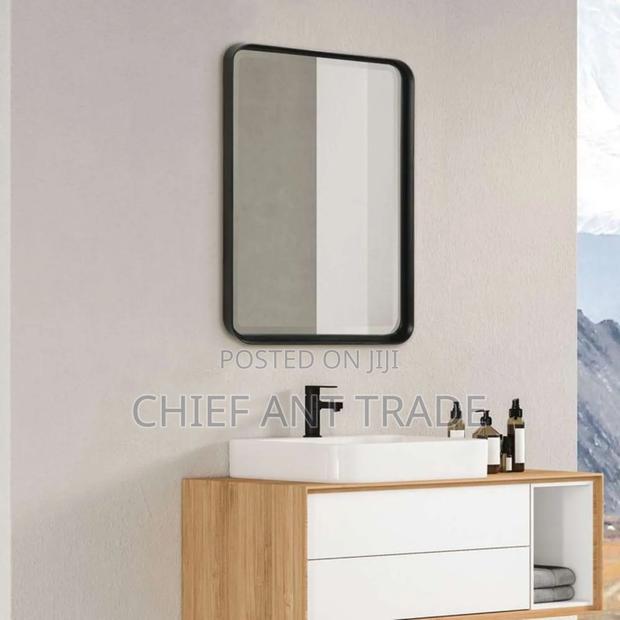 Mirror 800 60*60cm Black · Photo 3