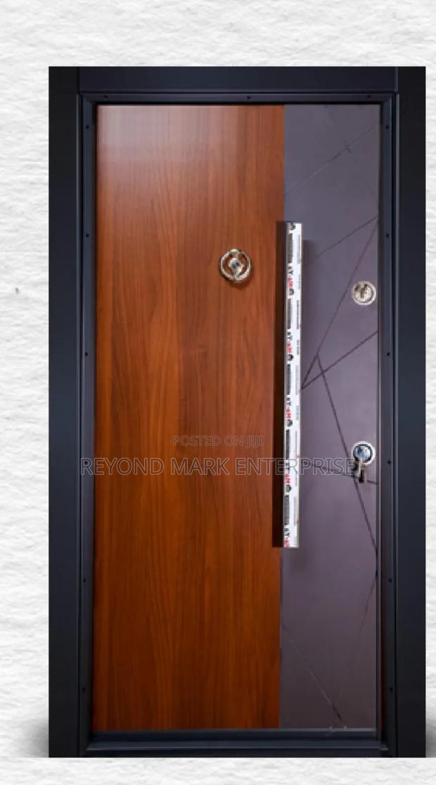 One and Half Luxury Security Door, Exclusive Security Door · Photo 4