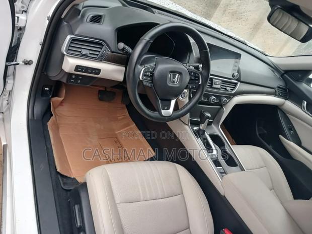 Honda Accord EX-L (1.5L 4cyl Turbo CVT) 2019 White