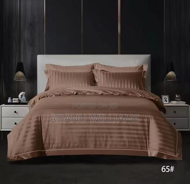 Luxurious Ultra Soft Pure Cotton Striped Bedsheets Set(6pcs) · Photo 2