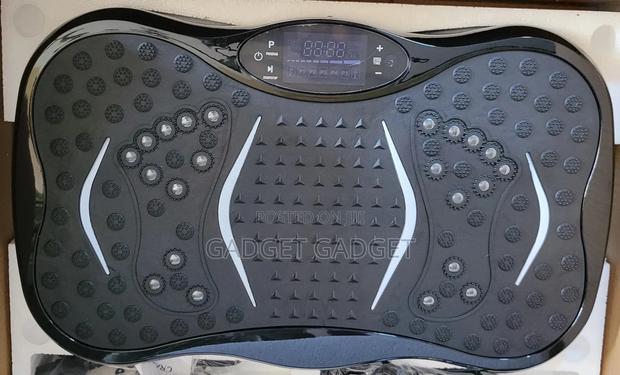 Vibration Plate Exercise Machine With Remote Control photo 2
