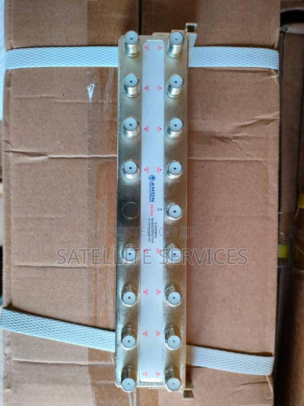 Signal Amplifier and Splitter photo 17