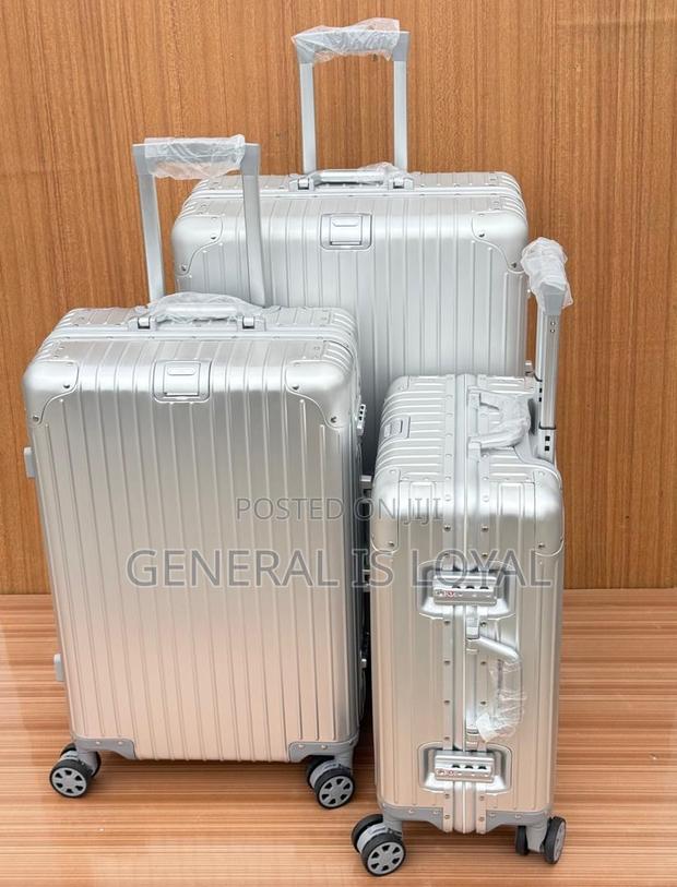 3in1 Traveling Buckle Bag · Photo 4