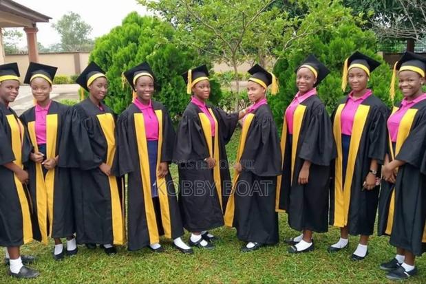 Graduation Gown for Rent