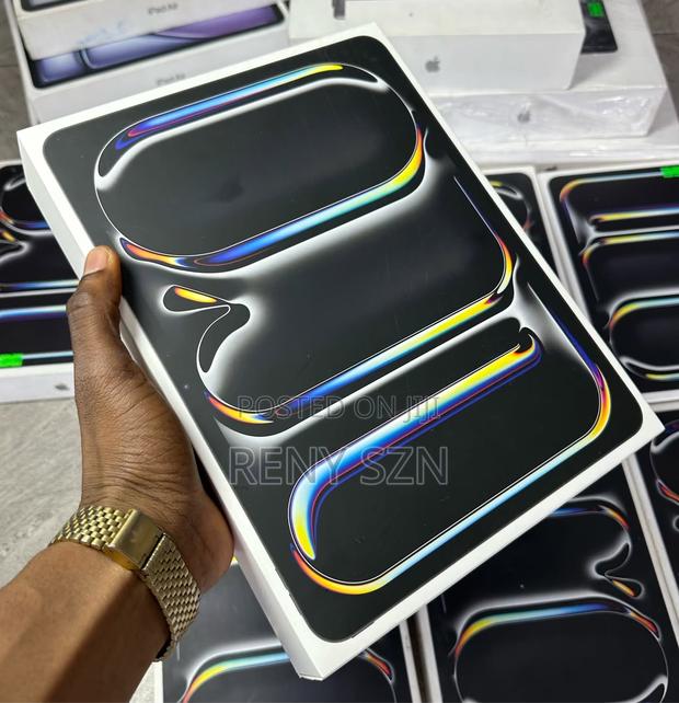 New Apple iPad Pro 11 (2024) 256 GB Black · Photo 4
