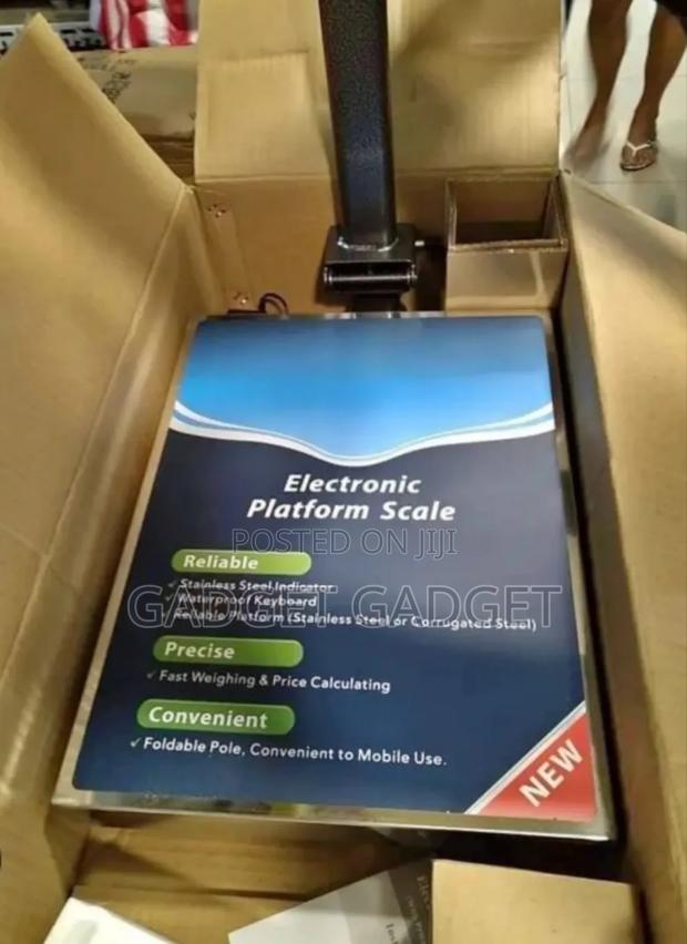 Camry Digital Platform Scale (300kg) photo 2