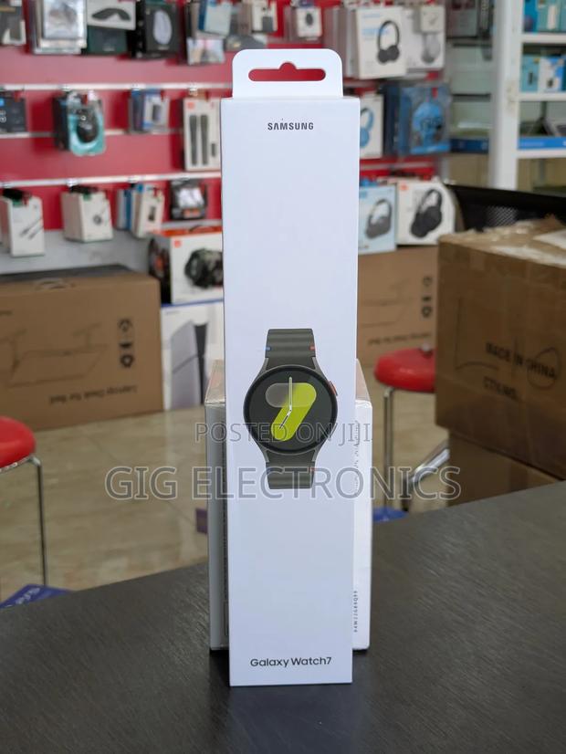Samsung Galaxy Watch 7 40mm Green · Photo 3