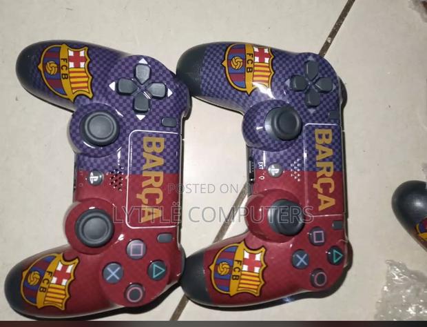 Ps4 Design Controller · Photo 2
